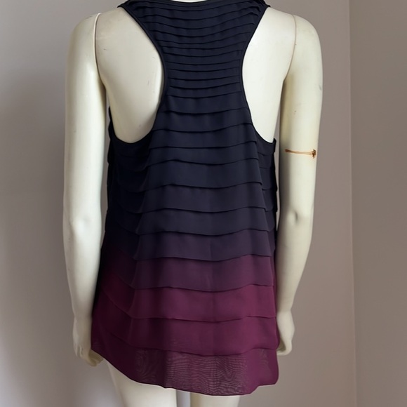 Nwt Saks Fifth Avenue Women’s 5/48 Ombré maroon black ruffle racerback tanktop L - Picture 2 of 12